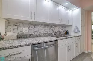 7300 Radice Ct, Lauderhill, FL 33319 - Photo 14