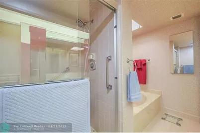 7300  Radice Ct, Unit #404, Lauderhill, FL 33319 - Photo 28