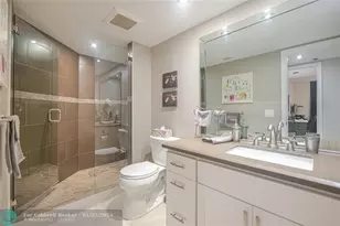 7300 Radice Ct, Lauderhill, FL 33319 - Photo 34