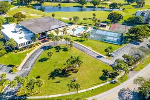 7300 Radice Ct, Lauderhill, FL 33319 - Photo 38