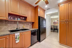 4270 NW 40th St, Lauderdale Lakes, FL 33319 - Photo 14
