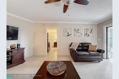 4270 NW 40th St, Unit #208, Lauderdale Lakes, FL 33319 - Photo 24