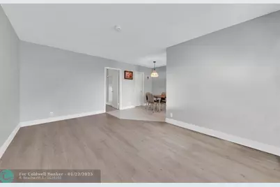 11 SW 4th Ave, Unit #10, Boca Raton, FL 33432 - Photo 4