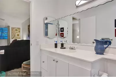 4706 NW 36th St, Unit #409, Lauderdale Lakes, FL 33319 - Photo 20