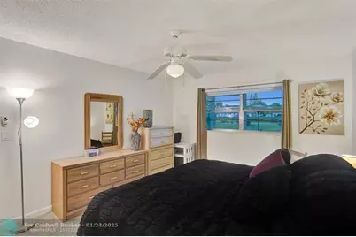 4706 NW 36th St, Unit #409, Lauderdale Lakes, FL 33319 - Photo 18