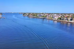 689 NE 6th Ct, Boynton Beach, FL 33435 - Photo 54