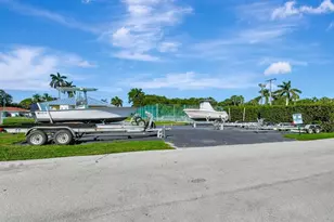 689 NE 6th Ct, Boynton Beach, FL 33435 - Photo 30