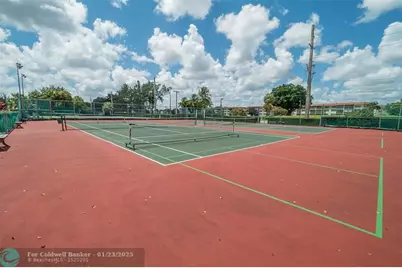 811 S Hollybrook Dr, Unit #301, Pembroke Pines, FL 33025 - Photo 32