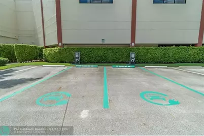 811 S Hollybrook Dr, Unit #301, Pembroke Pines, FL 33025 - Photo 30