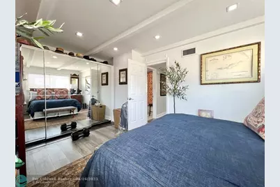 2124 NE 5th Ave, Unit #208, Wilton Manors, FL 33305 - Photo 10