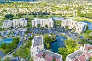 7300 Radice Ct, Lauderhill, FL 33319 - Photo 68