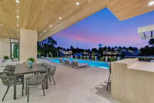 2560 Del Lago Dr, Fort Lauderdale, FL 33316 - Photo 4