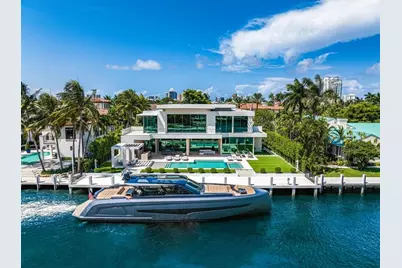 2560  Del Lago Dr, Fort Lauderdale, FL 33316 - Photo 1