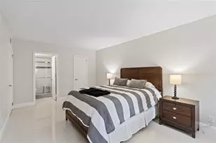 567 Trace Cir, Deerfield Beach, FL 33441 - Photo 12