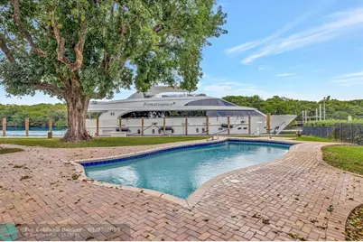 2390 SW 27th Te, Fort Lauderdale, FL 33312 - Photo 54