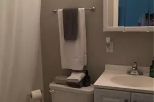 2741 NE 8th Ave, Wilton Manors, FL 33334 - Photo 16