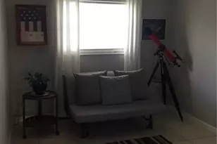 2741 NE 8th Ave, Wilton Manors, FL 33334 - Photo 4