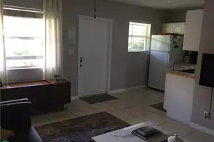 2741 NE 8th Ave, Wilton Manors, FL 33334 - Photo 6