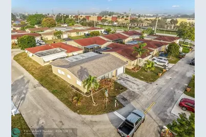 4891 NW 14th Ave, Deerfield Beach, FL 33064 - Photo 4