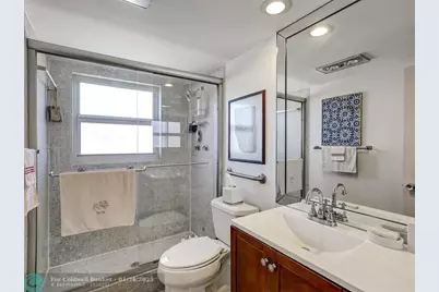3050 NE 48th Ct, Unit #401, Lighthouse Point, FL 33064 - Photo 34