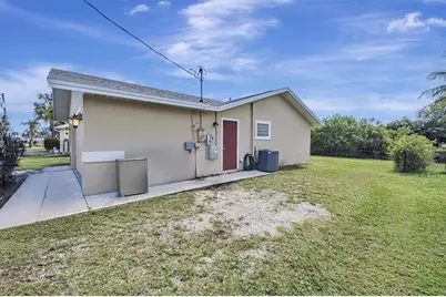 2322 SE Maslan Ave, Port Saint Lucie, FL 34952 - Photo 28