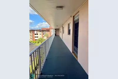 2800 NW 47th Ter, Unit #403B, Fort Lauderdale, FL 33313 - Photo 12