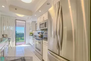 7200 Radice Ct, Lauderhill, FL 33319 - Photo 12