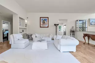 18 Nurmi Dr, Fort Lauderdale, FL 33301 - Photo 2