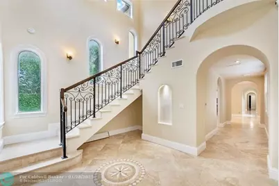 3733  Solana Rd, Miami, FL 33133 - Photo 4