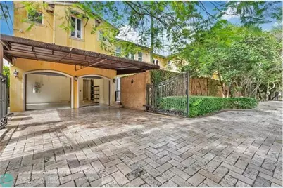 3733  Solana Rd, Miami, FL 33133 - Photo 18
