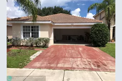 4122 E Silverado Circle, Davie, FL 33024 - Photo 1