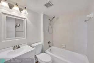 118 Royal Pk Dr, Oakland Park, FL 33309 - Photo 24