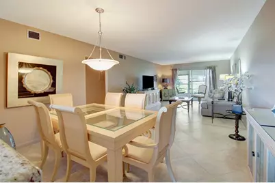 3202  Portofino Pt, Unit #E4, Coconut Creek, FL 33066 - Photo 4