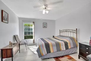 9110 Fairbanks Ln, Boca Raton, FL 33496 - Photo 4