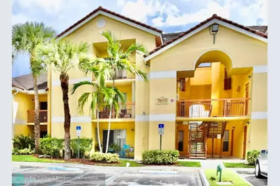 7670  Westwood Dr, Unit #718, Tamarac, FL 33321 - Photo 1