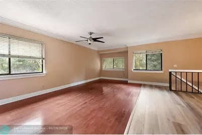 225  Wimbledon Lake Dr, Unit #225, Plantation, FL 33324 - Photo 12