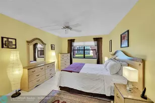 10123 Sunrise Lakes Blvd, Sunrise, FL 33322 - Photo 10