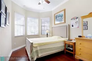 8715 NW 41st St, Cooper City, FL 33024 - Photo 24