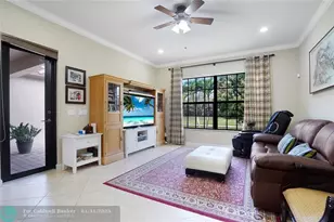 8715 NW 41st St, Cooper City, FL 33024 - Photo 14