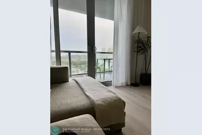 2602 E Hallandale Beach Blvd, Unit #R1010, Hallandale Beach, FL 33009 - Photo 12
