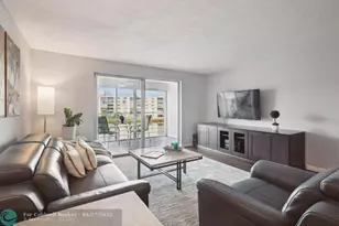 131 SE 3rd Ave, Dania Beach, FL 33004 - Photo 6