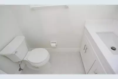 1121  Bel Air Dr, Highland Beach, FL 33487 - Photo 28