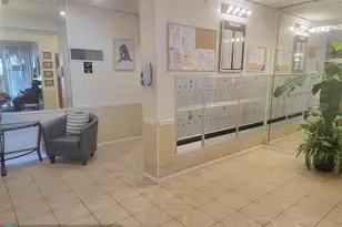 8260 SW 24th St, North Lauderdale, FL 33068 - Photo 34