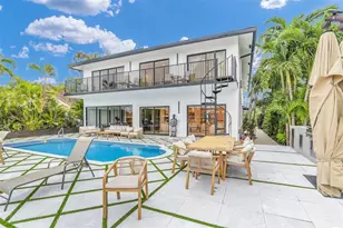 319 S Riverside Dr, Pompano Beach, FL 33062 - Photo 12