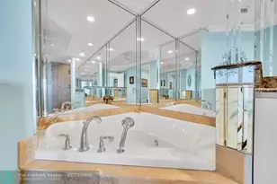 821 N Riverside Dr, Pompano Beach, FL 33062 - Photo 54