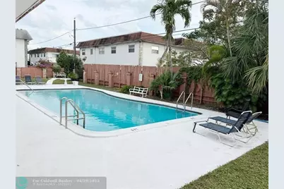 230 SW 1st St, Unit #G-8, Pompano Beach, FL 33060 - Photo 2