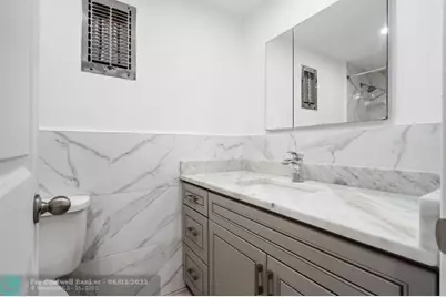 1110 N Riverside Dr, Unit #20, Pompano Beach, FL 33062 - Photo 16