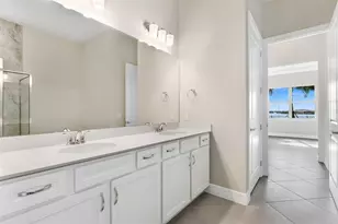 10390 Northbrook Cir, Palm Beach Gardens, FL 33412 - Photo 10