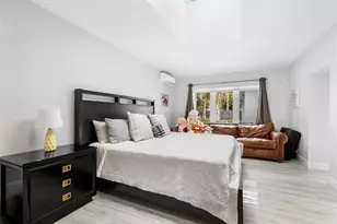 913 Coconut Dr, Fort Lauderdale, FL 33315 - Photo 34