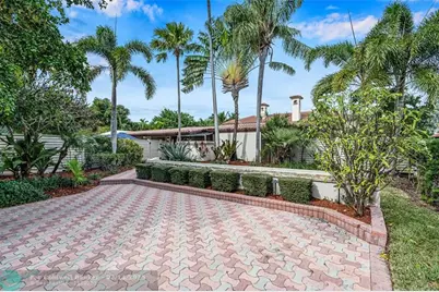 2757 NE 20th St, Fort Lauderdale, FL 33305 - Photo 14